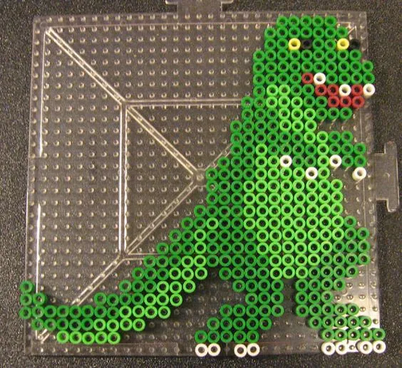 Dinozaury z koralików do prasowania – inspiracja 14