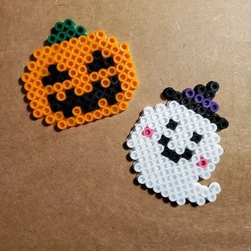 Halloween z koralików do prasowania – inspiracja 3