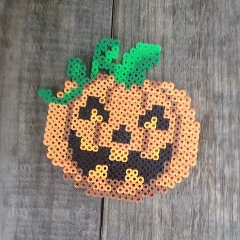 Halloween z koralików do prasowania – inspiracja 9