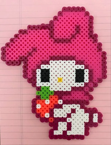Hello Kitty z koralików do prasowania – inspiracja 7