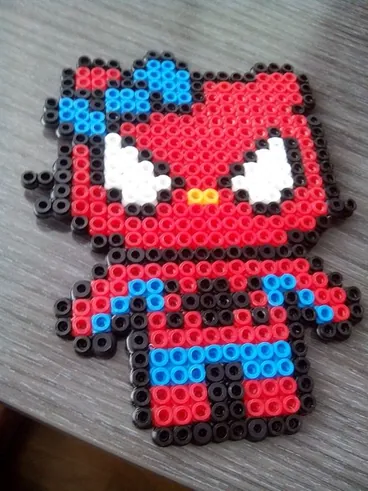 Hello Kitty z koralików do prasowania – inspiracja 16