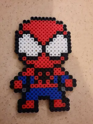 Marvel z koralików do prasowania – Spider-Man
