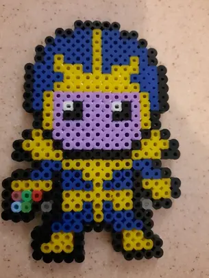 Marvel z koralików do prasowania – Thanos
