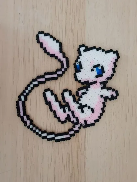 Mew z koralików do prasowania – inspiracja 9