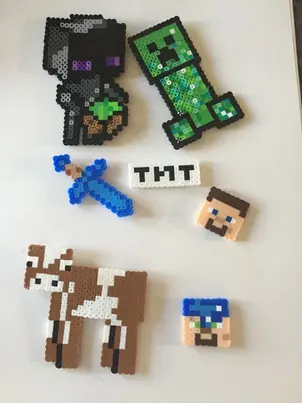 Minecraft z koralików do prasowania – inspiracja 18