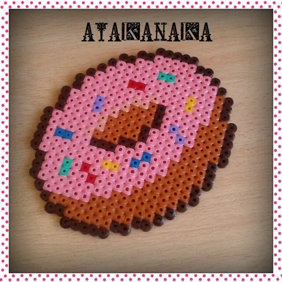 Donuty z koralików do prasowania – inspiracja 1
