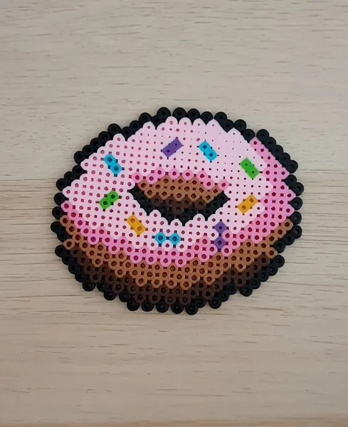 Donuty z koralików do prasowania – inspiracja 7