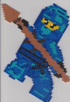 Ninjago z koralików do prasowania – inspiracja 3