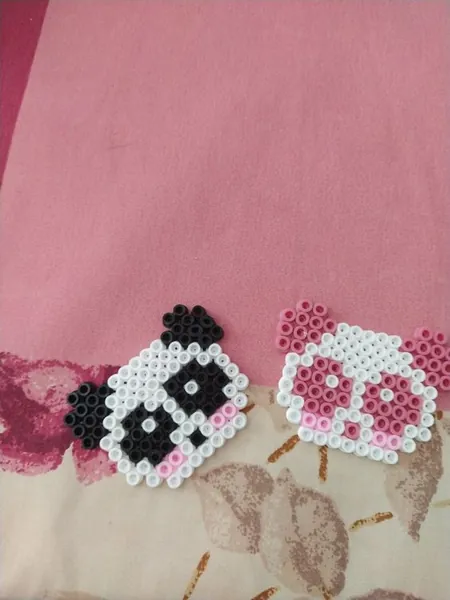 Panda z koralików do prasowania – inspiracja 18