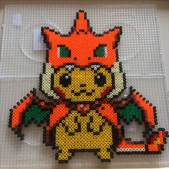 Pikachu z koralików do prasowania – inspiracja 7