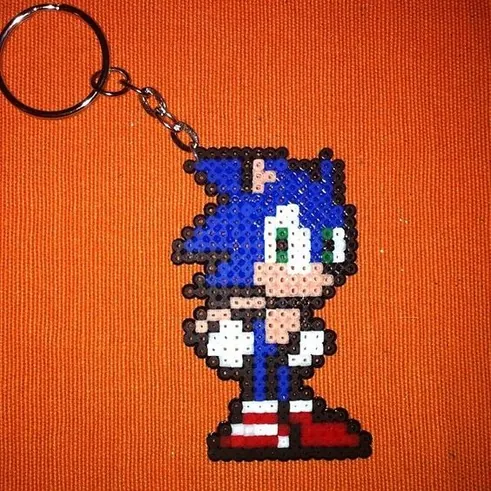 Sonic z koralików do prasowania – inspiracja 12