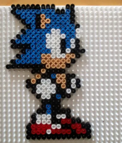 Sonic z koralików do prasowania – inspiracja 20