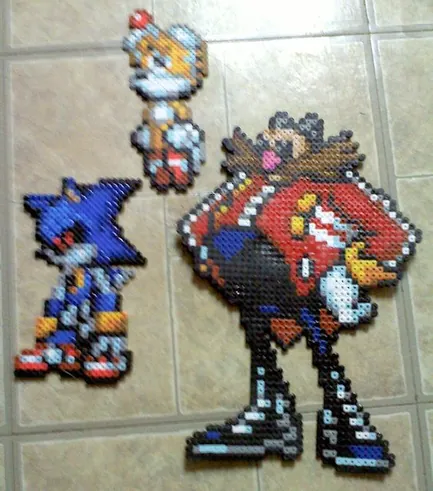 Sonic z koralików do prasowania – inspiracja 23