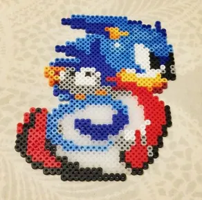 Sonic z koralików do prasowania – Biegnący Sonic