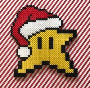 Gwiazdy z koralików do prasowania – Gwiazdka w świątecznej czapce – Mario Bros