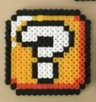 Super Mario z koralików do prasowania – Super Mario – tajemnicze pudełko
